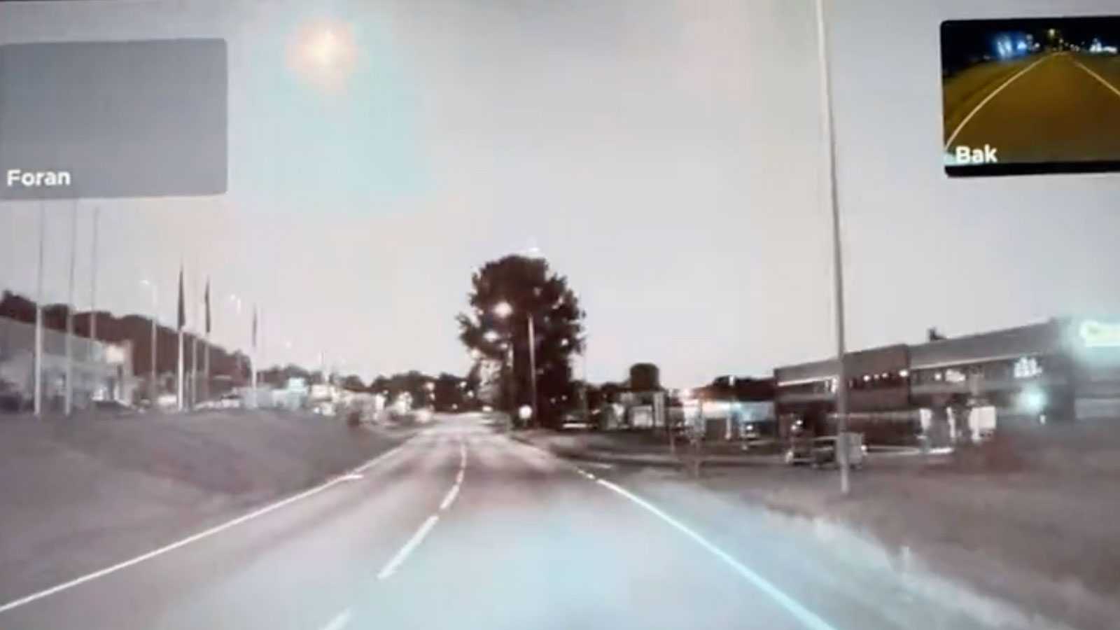 Halvor Svening, 39, was driving in Larvik, south of Oslo.  Enables to save meteor images from car camera.